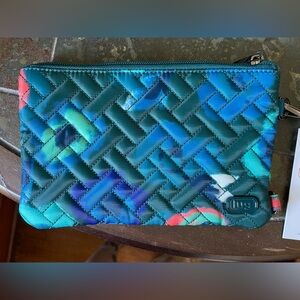 NWT Lug Peekaboo Pouch in mystic blooms